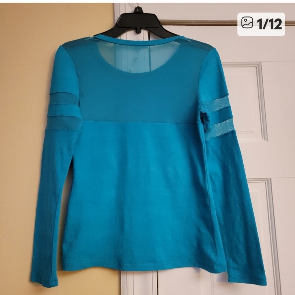 Bozzolo Turquoise Longsleeve Top with Silver Accents SZ L